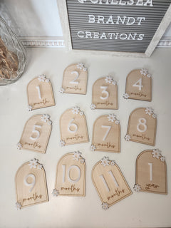 First Year Milestone Tiles - Daisy Theme